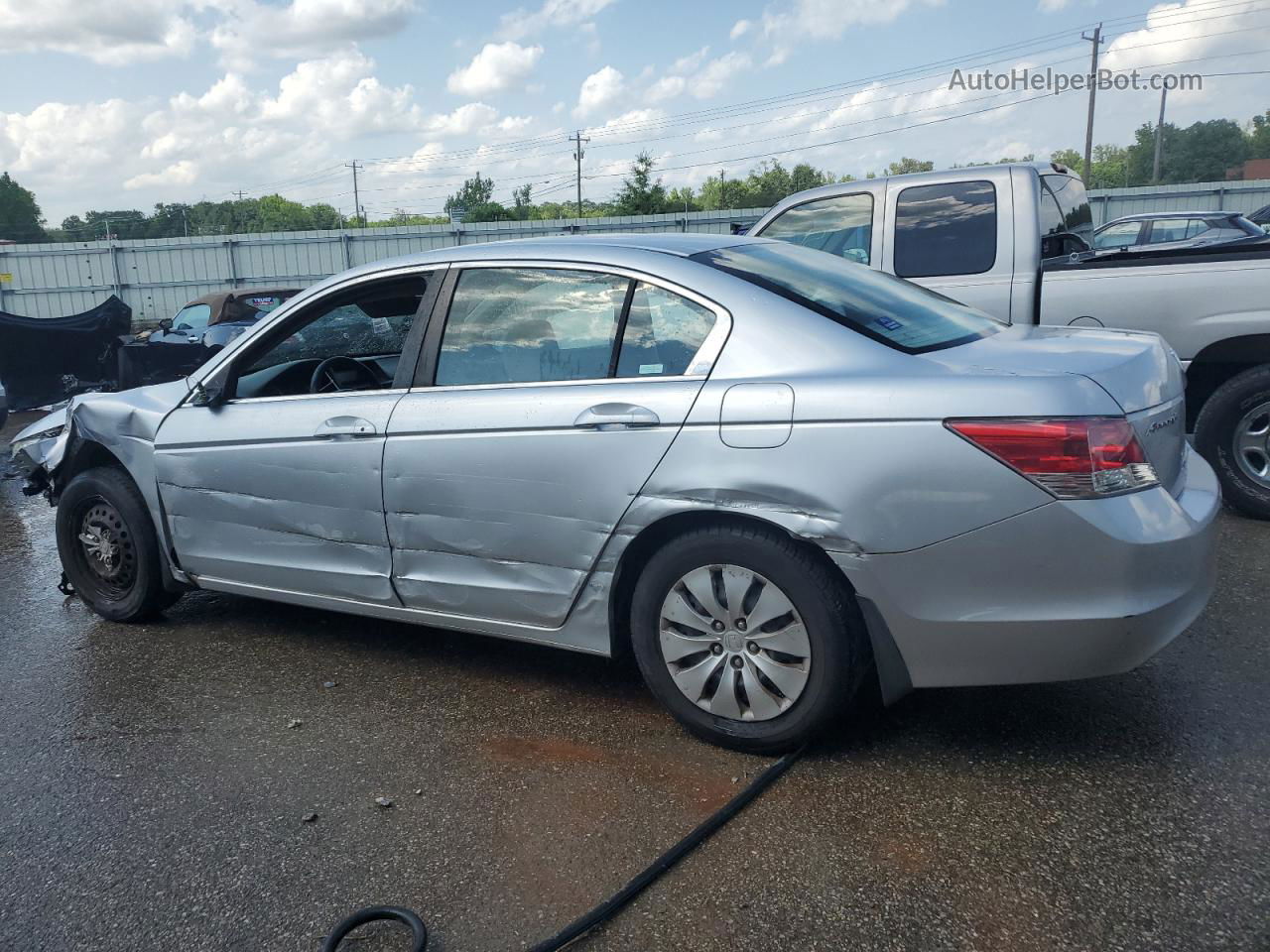 2008 Honda Accord Lx Silver vin: 1HGCP26328A022921