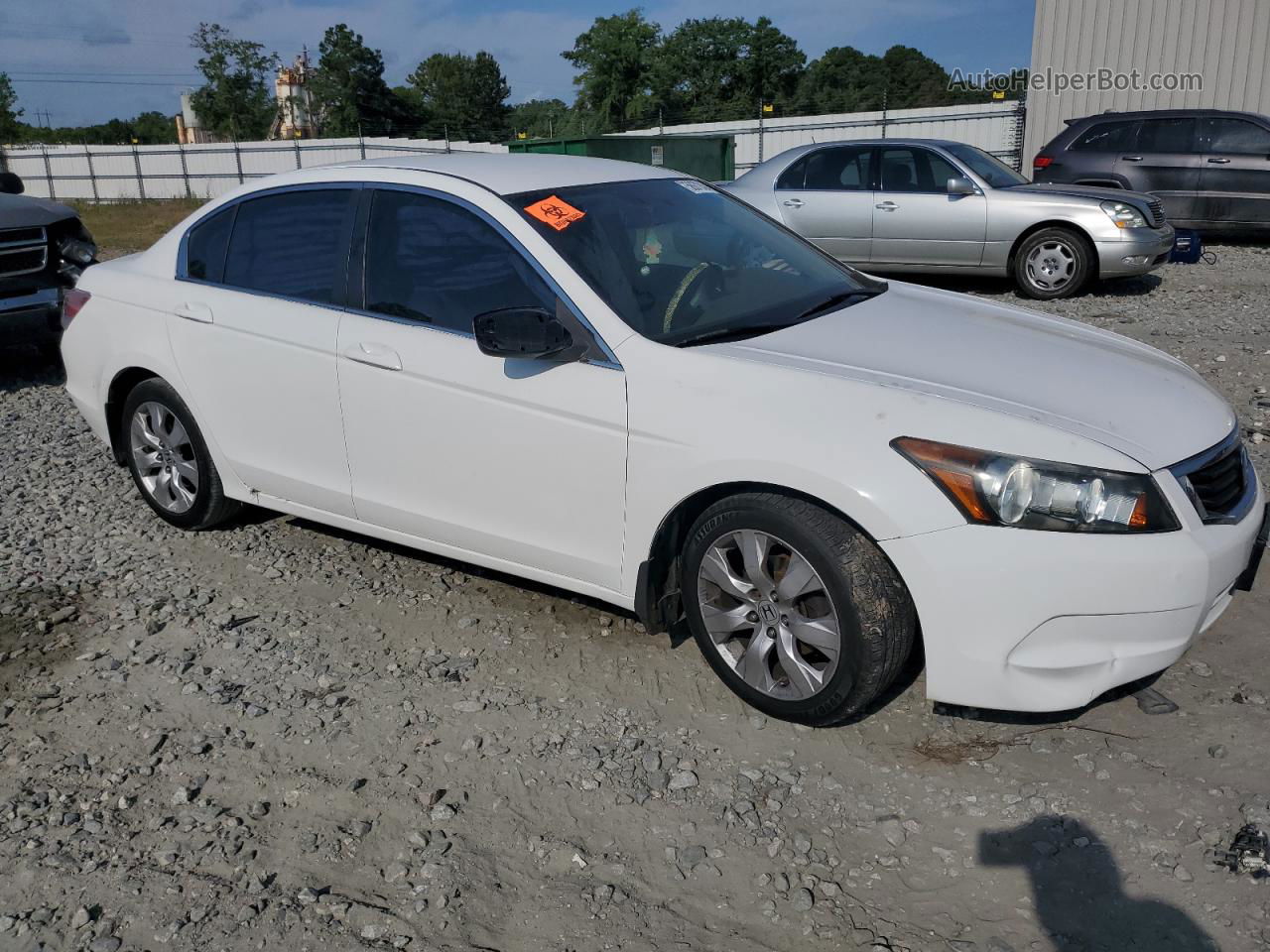 2009 Honda Accord Lx White vin: 1HGCP26349A182803