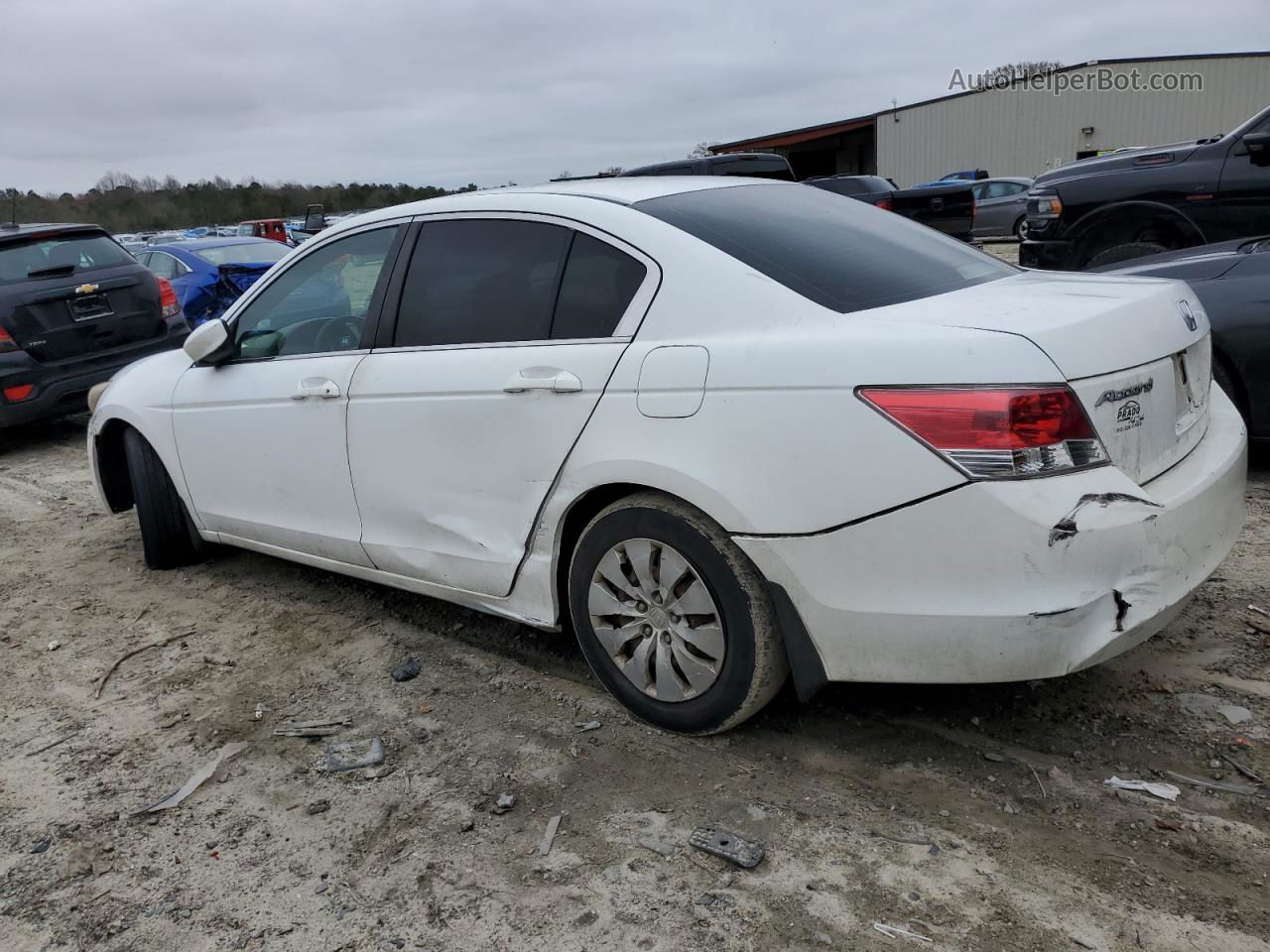 2008 Honda Accord Lx White vin: 1HGCP26358A057405