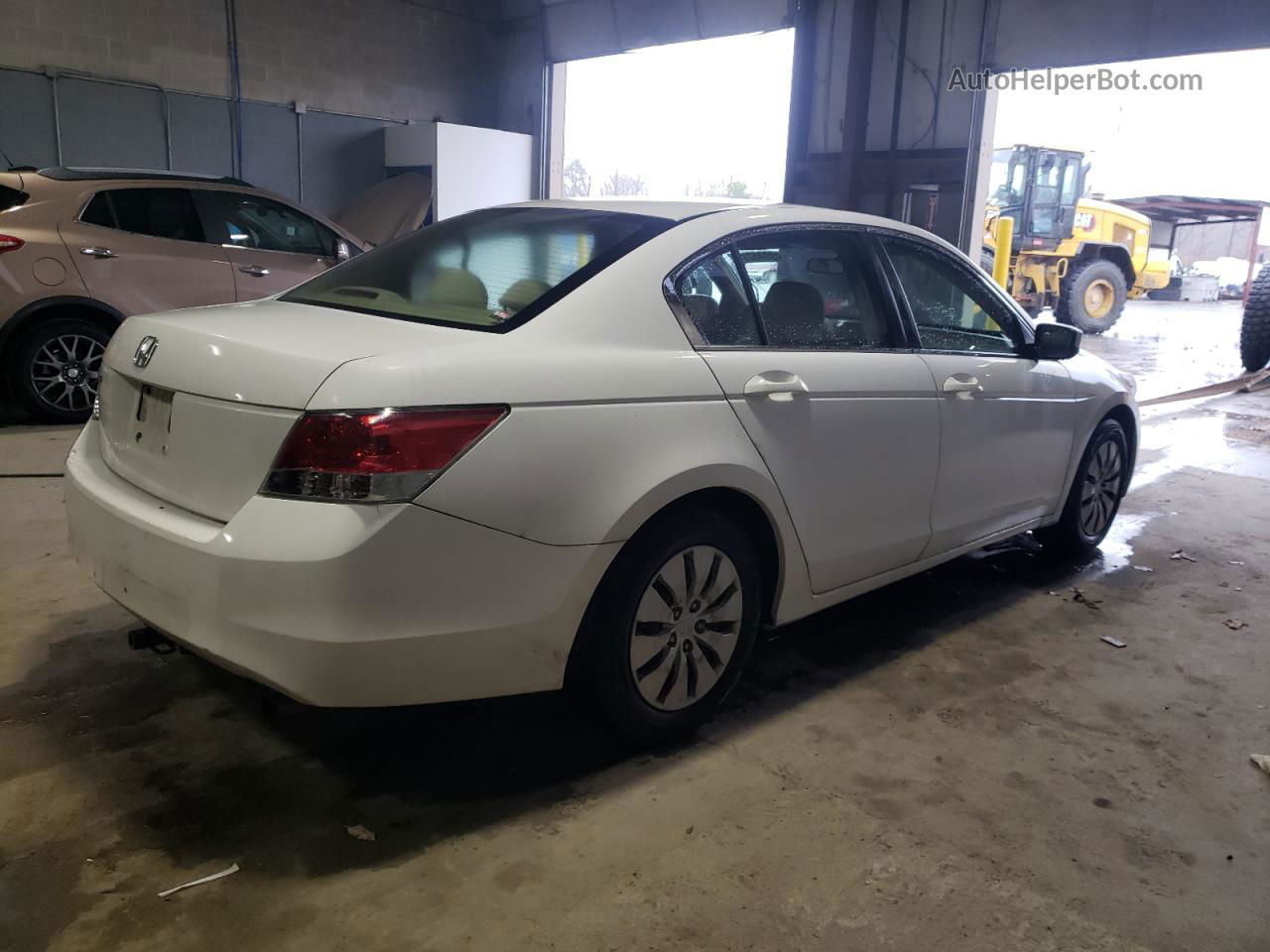 2008 Honda Accord Lx White vin: 1HGCP263X8A155524