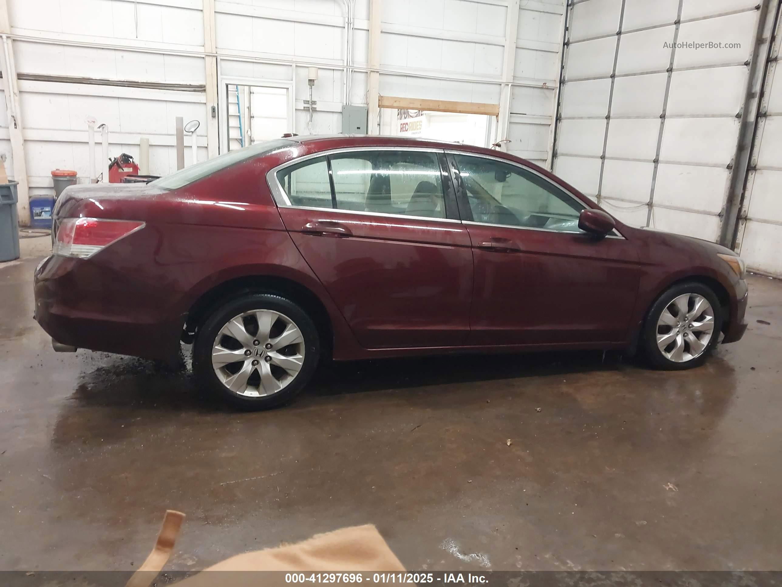 2008 Honda Accord 2.4 Ex-l Burgundy vin: 1HGCP26858A004778