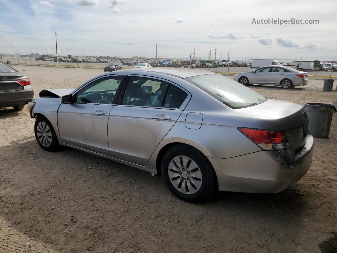 2010 Honda Accord Lx Silver vin: 1HGCP2F33AA021301