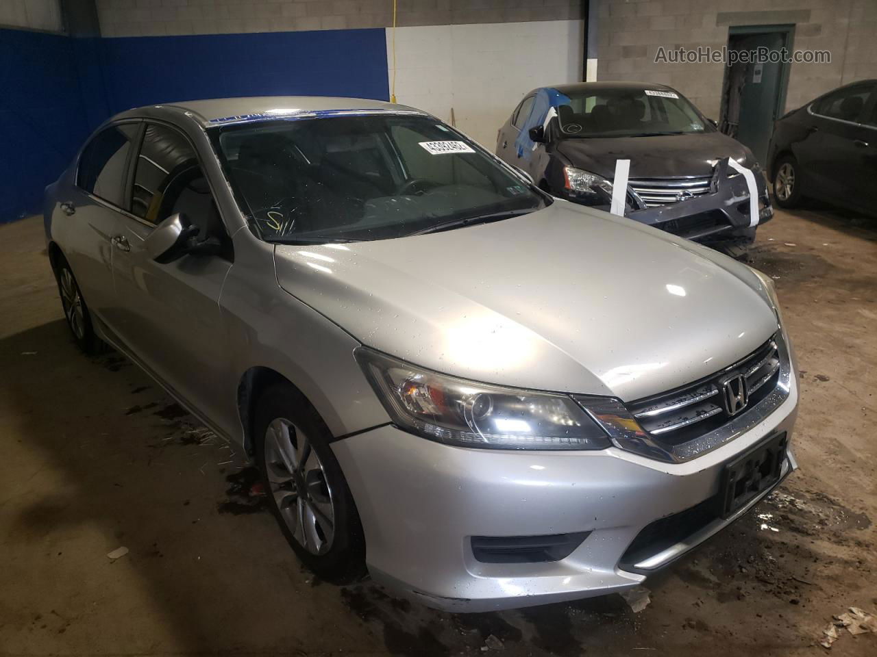 2015 Honda Accord Lx Silver vin: 1HGCR2E33FA057024