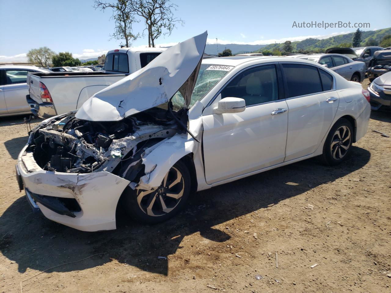 2017 Honda Accord Ex White vin: 1HGCR2F04HA056441