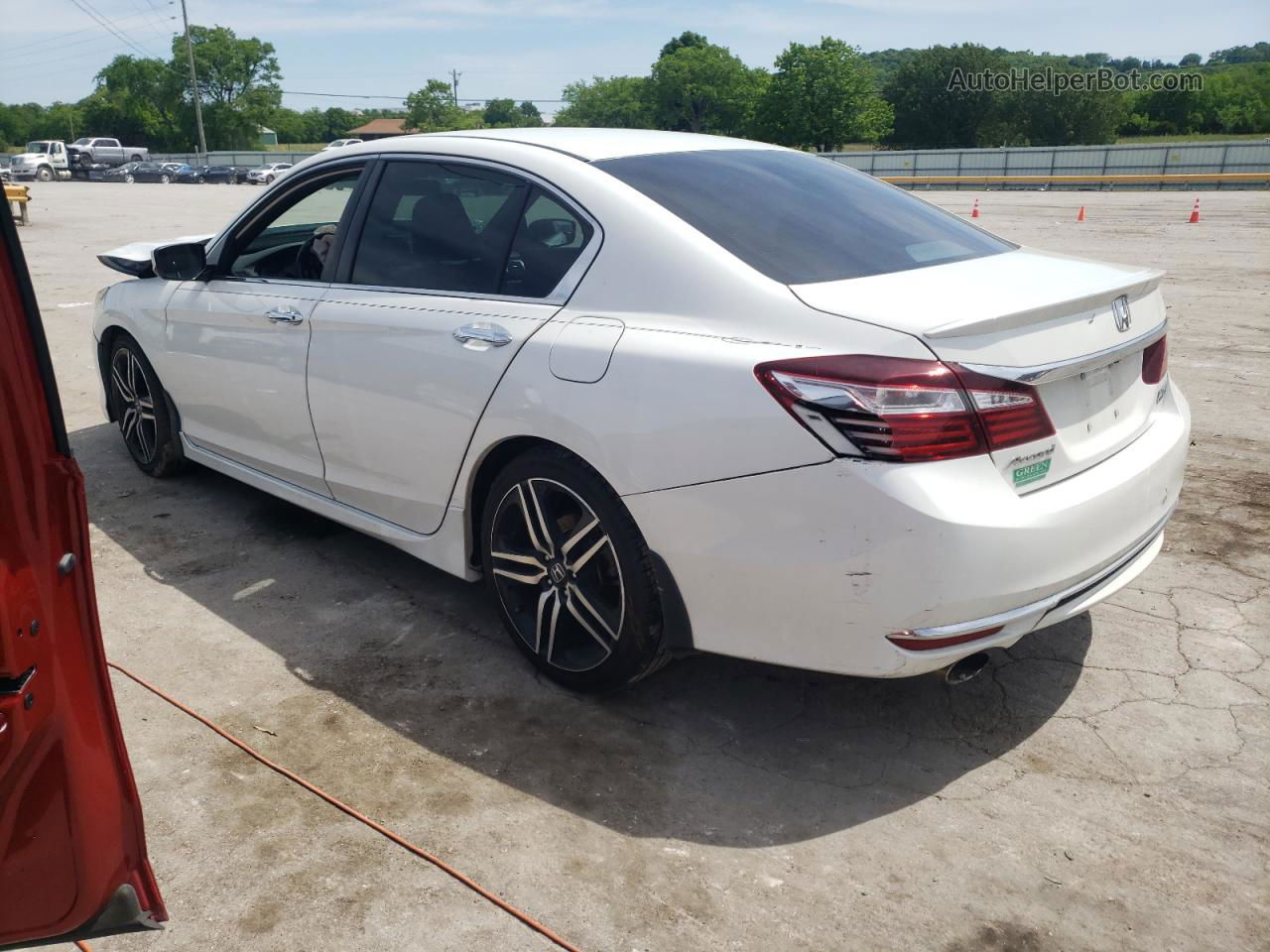 2017 Honda Accord Sport Special Edition White vin: 1HGCR2F1XHA233597