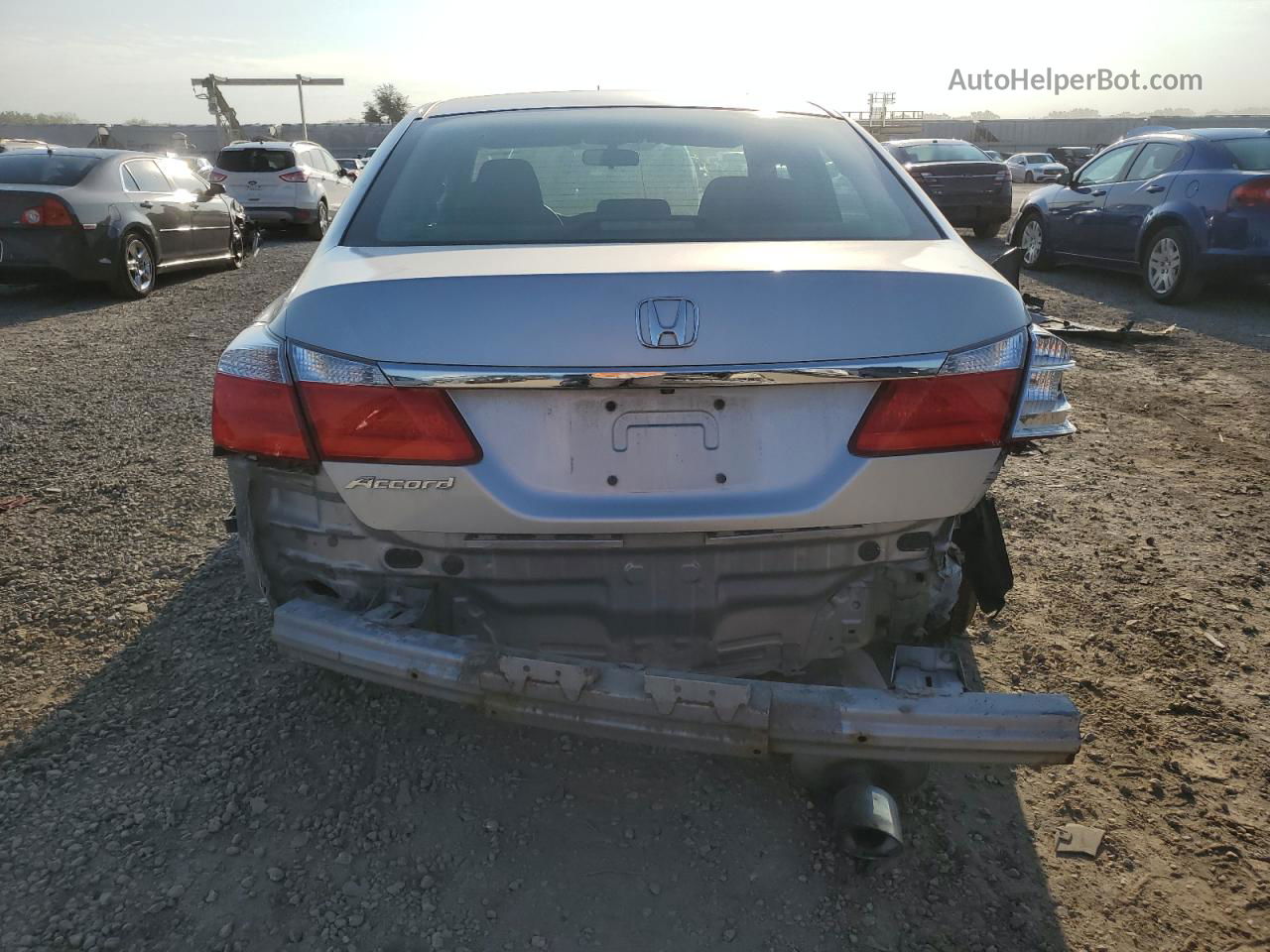 2014 Honda Accord Lx Silver vin: 1HGCR2F30EA075543