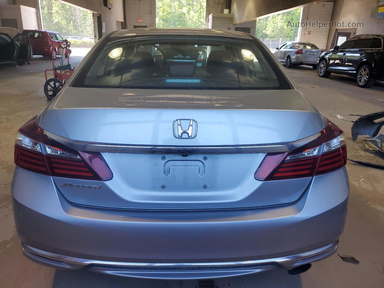 2017 Honda Accord Lx Silver vin: 1HGCR2F30HA159687