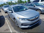 2017 Honda Accord Lx Серебряный vin: 1HGCR2F31HA063132