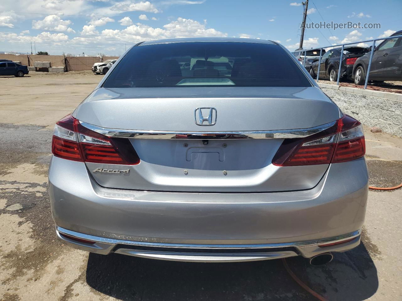 2016 Honda Accord Lx Silver vin: 1HGCR2F33GA231707