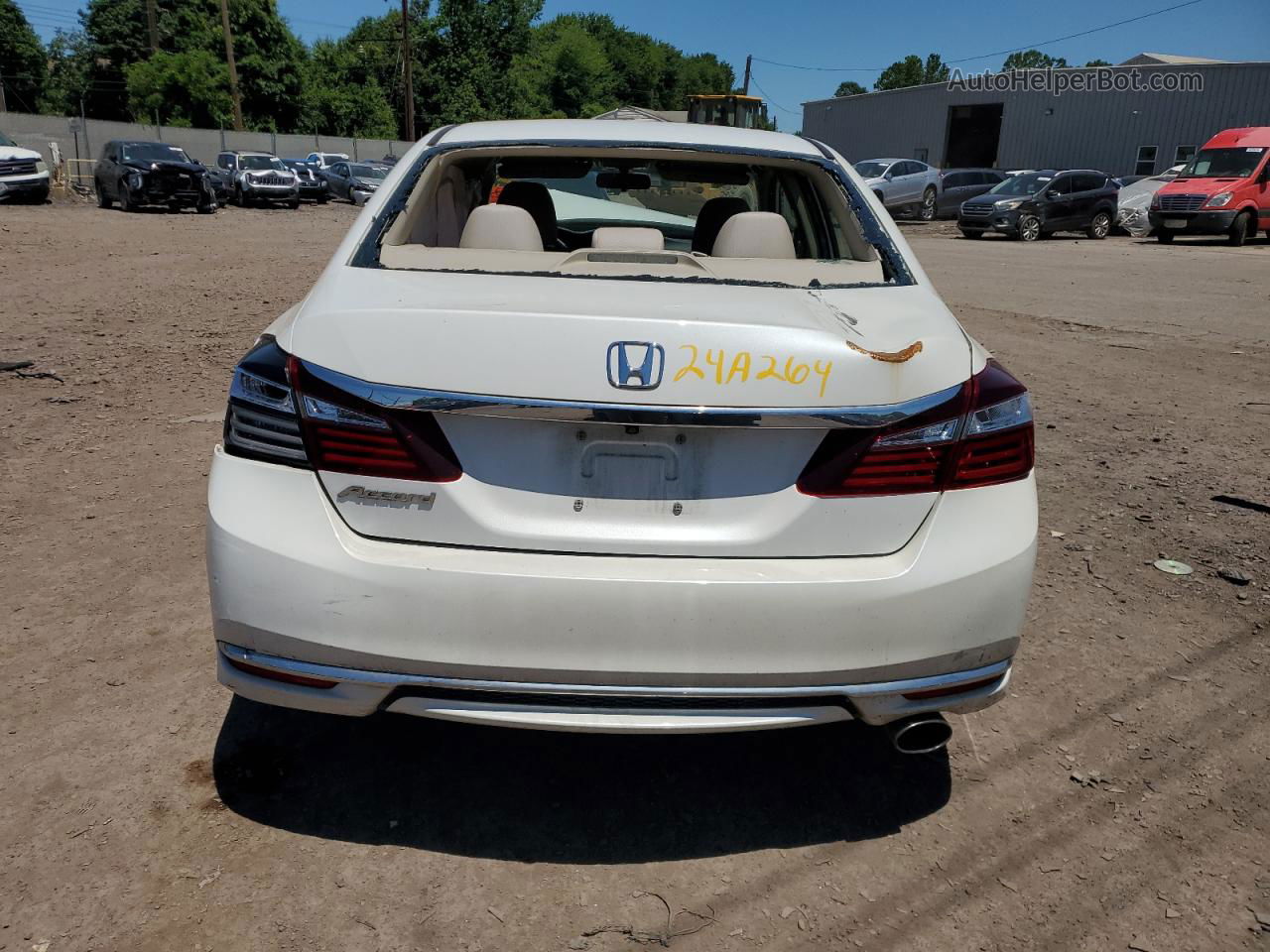 2016 Honda Accord Lx White vin: 1HGCR2F35GA028625