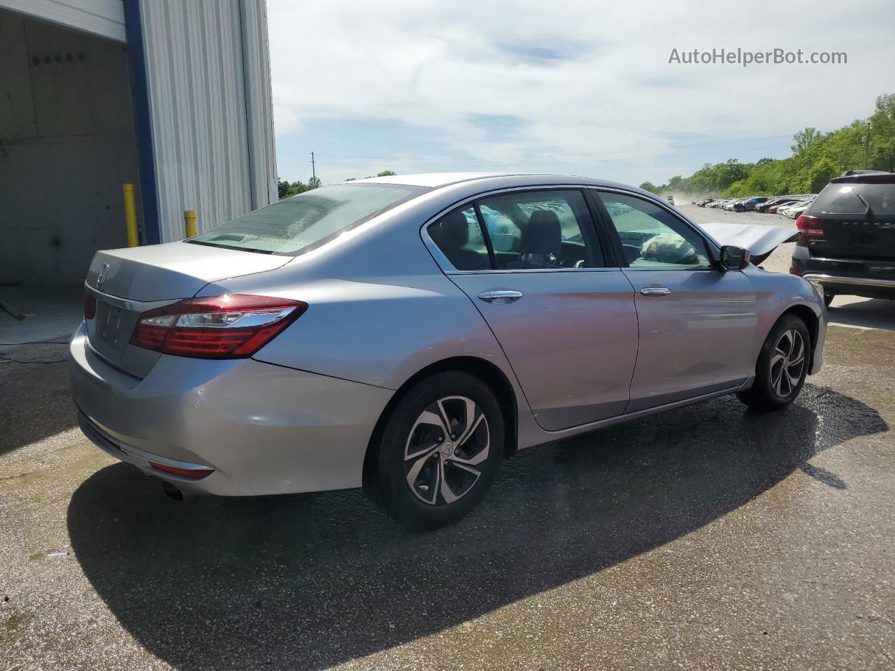 2017 Honda Accord Lx Silver vin: 1HGCR2F35HA264418