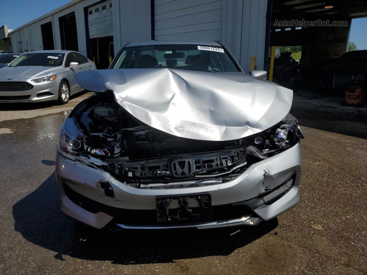 2017 Honda Accord Lx Silver vin: 1HGCR2F35HA264418