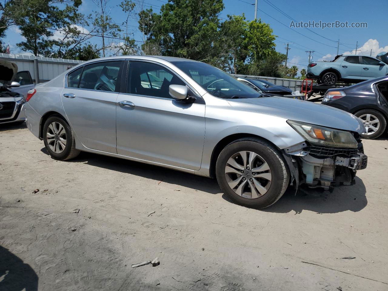 2015 Honda Accord Lx Серебряный vin: 1HGCR2F36FA171677