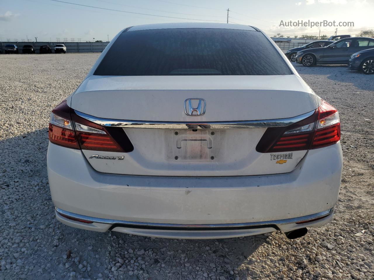 2017 Honda Accord Lx White vin: 1HGCR2F36HA263648