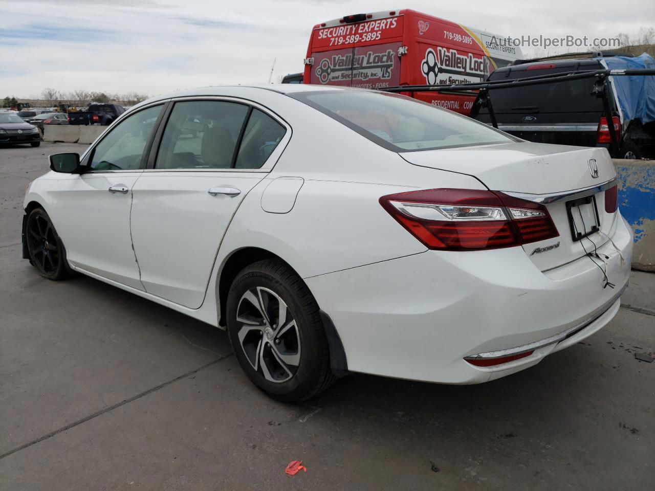 2017 Honda Accord Lx White vin: 1HGCR2F37HA120613