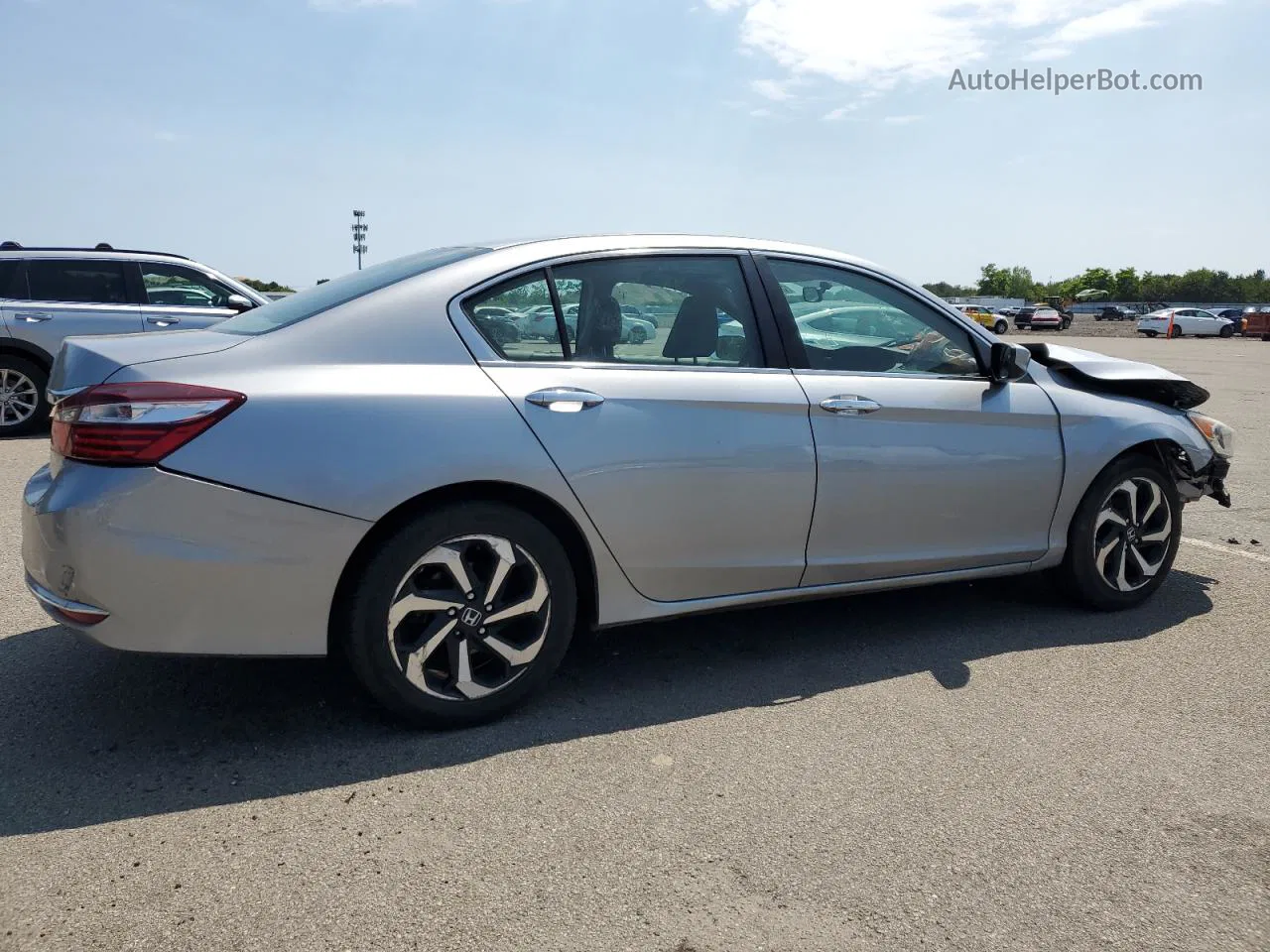 2016 Honda Accord Lx Серебряный vin: 1HGCR2F38GA247708