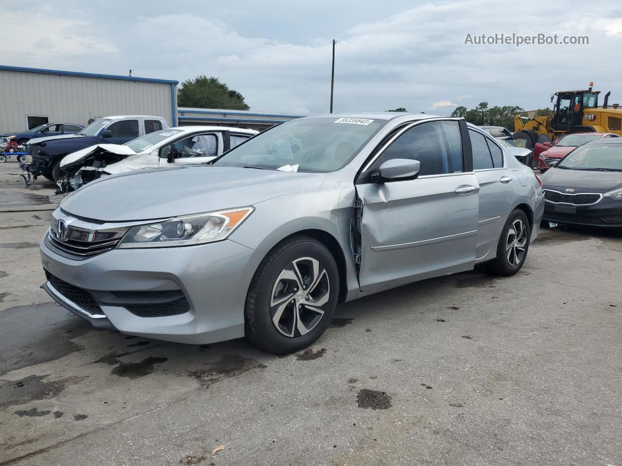 2017 Honda Accord Lx Silver vin: 1HGCR2F38HA129790