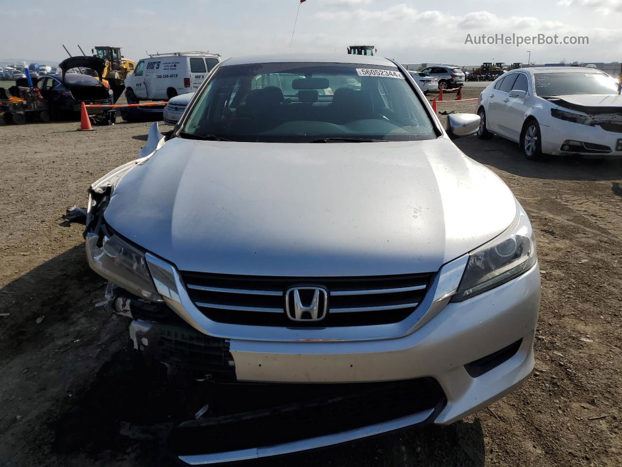 2014 Honda Accord Lx Silver vin: 1HGCR2F3XEA056577