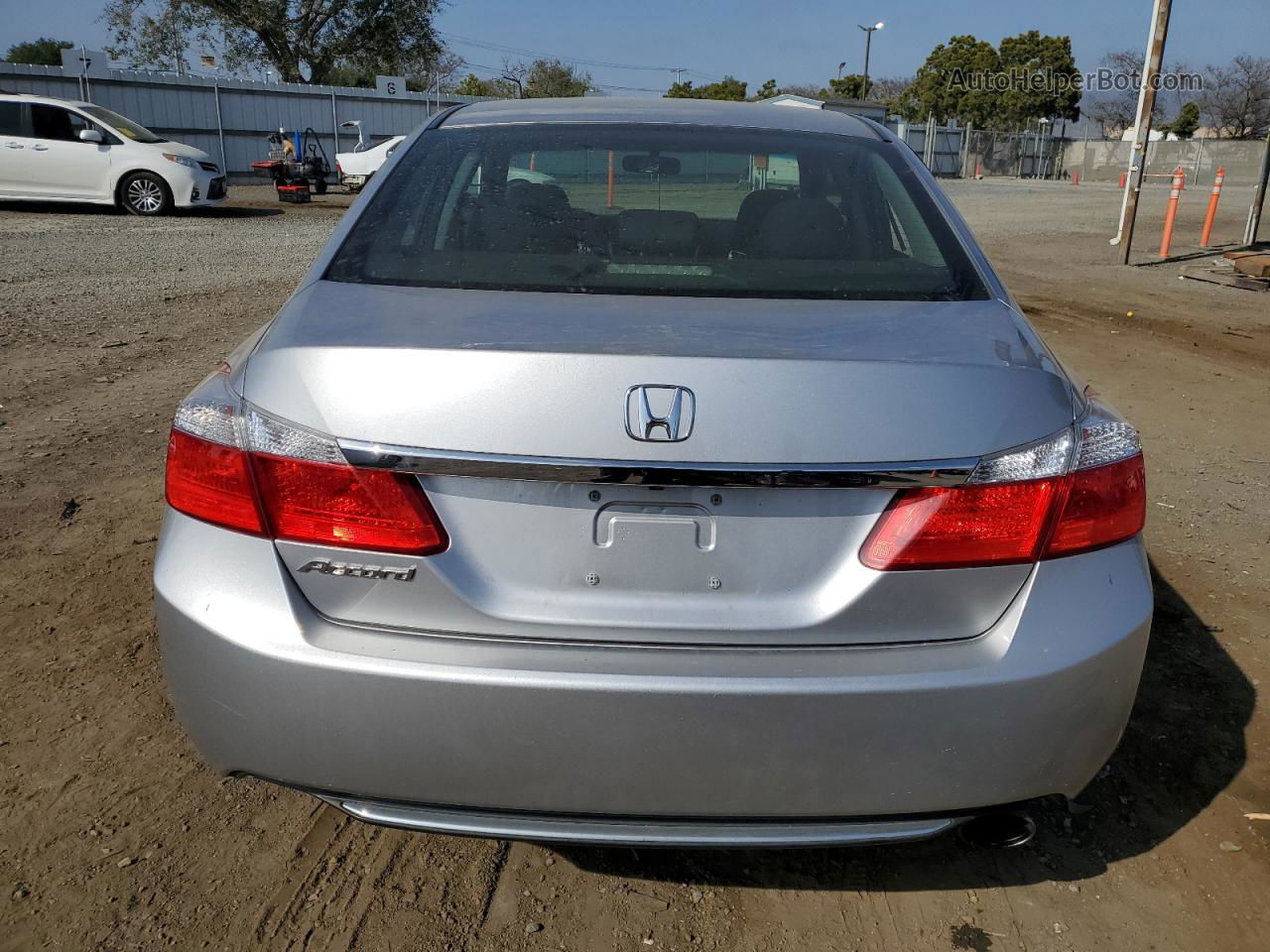 2014 Honda Accord Lx Silver vin: 1HGCR2F3XEA056577