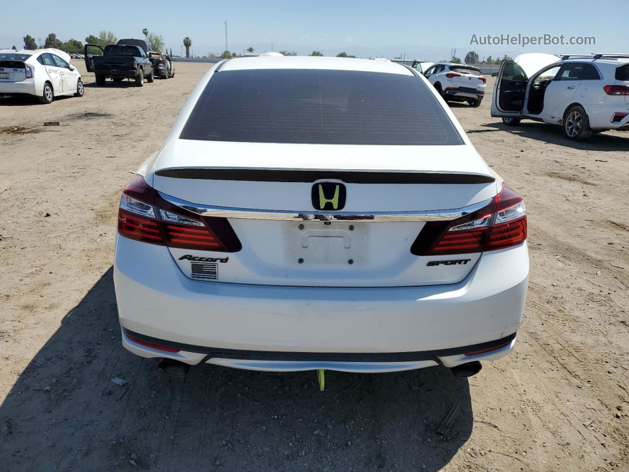 2017 Honda Accord Sport White vin: 1HGCR2F50HA225222