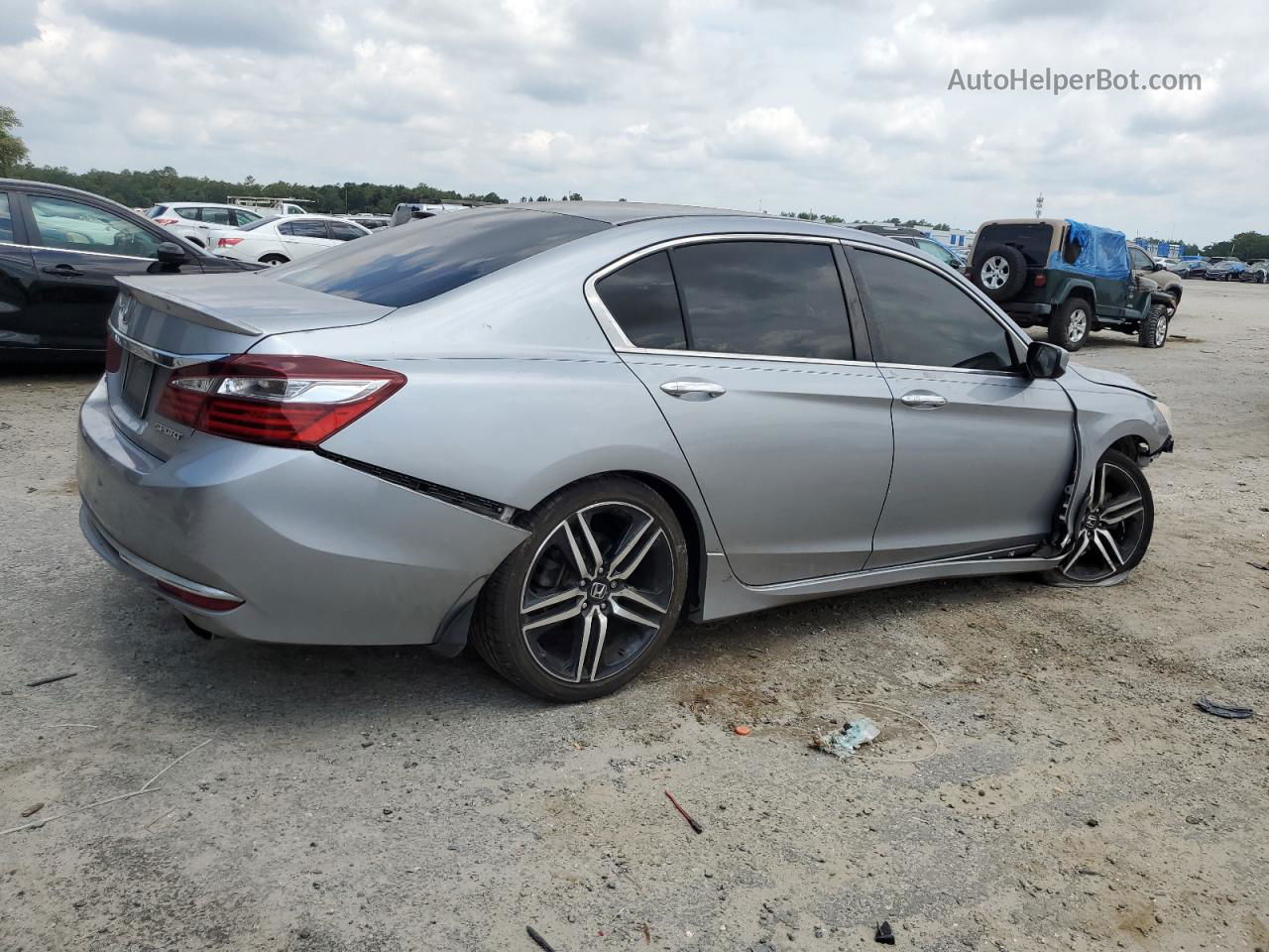 2017 Honda Accord Sport Silver vin: 1HGCR2F52HA046650