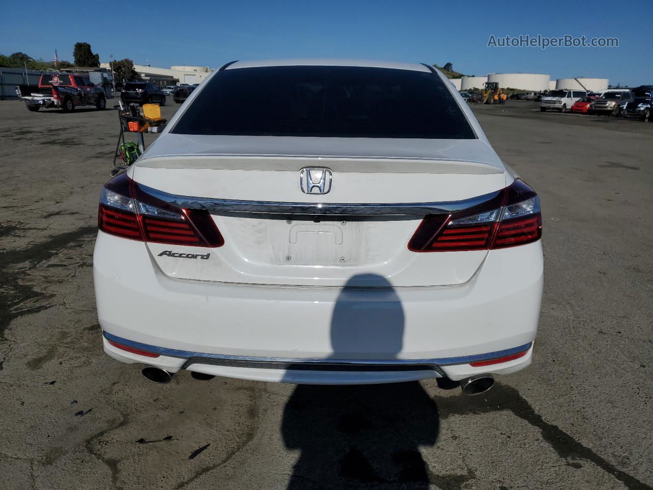 2016 Honda Accord Sport White vin: 1HGCR2F53GA100827