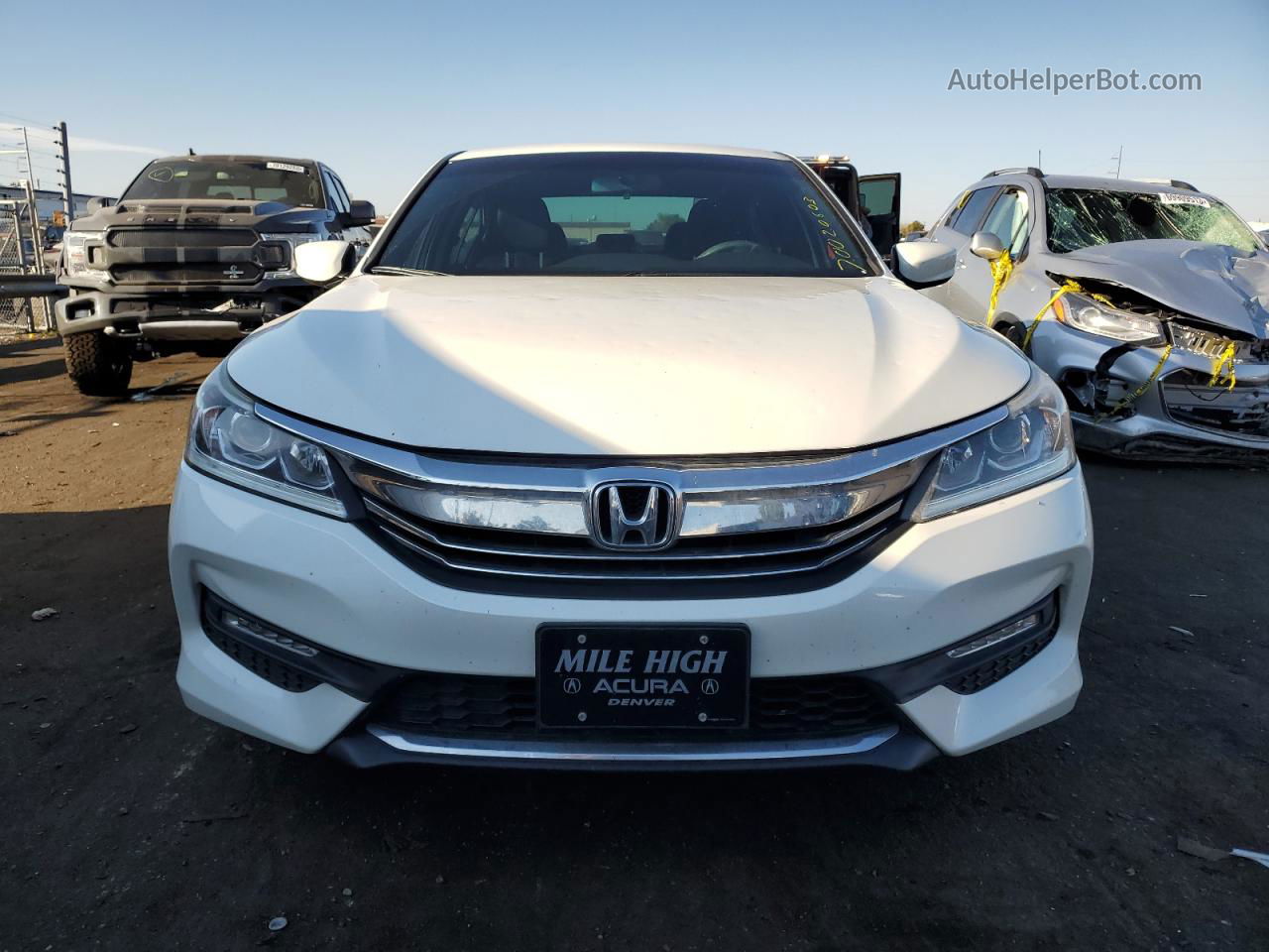 2017 Honda Accord Sport White vin: 1HGCR2F55HA242713