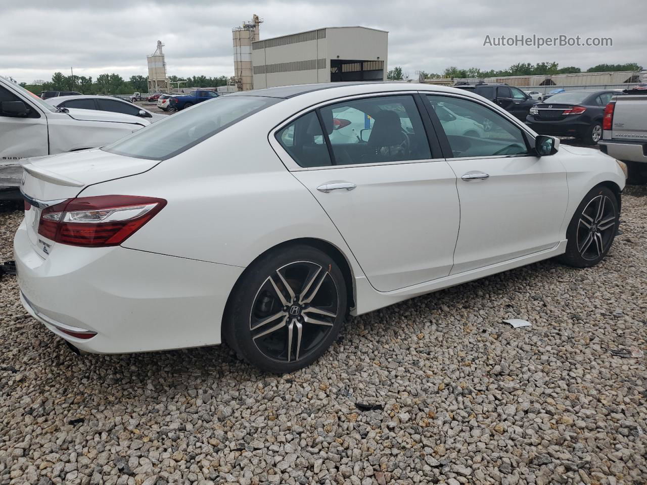 2017 Honda Accord Sport White vin: 1HGCR2F55HA290051