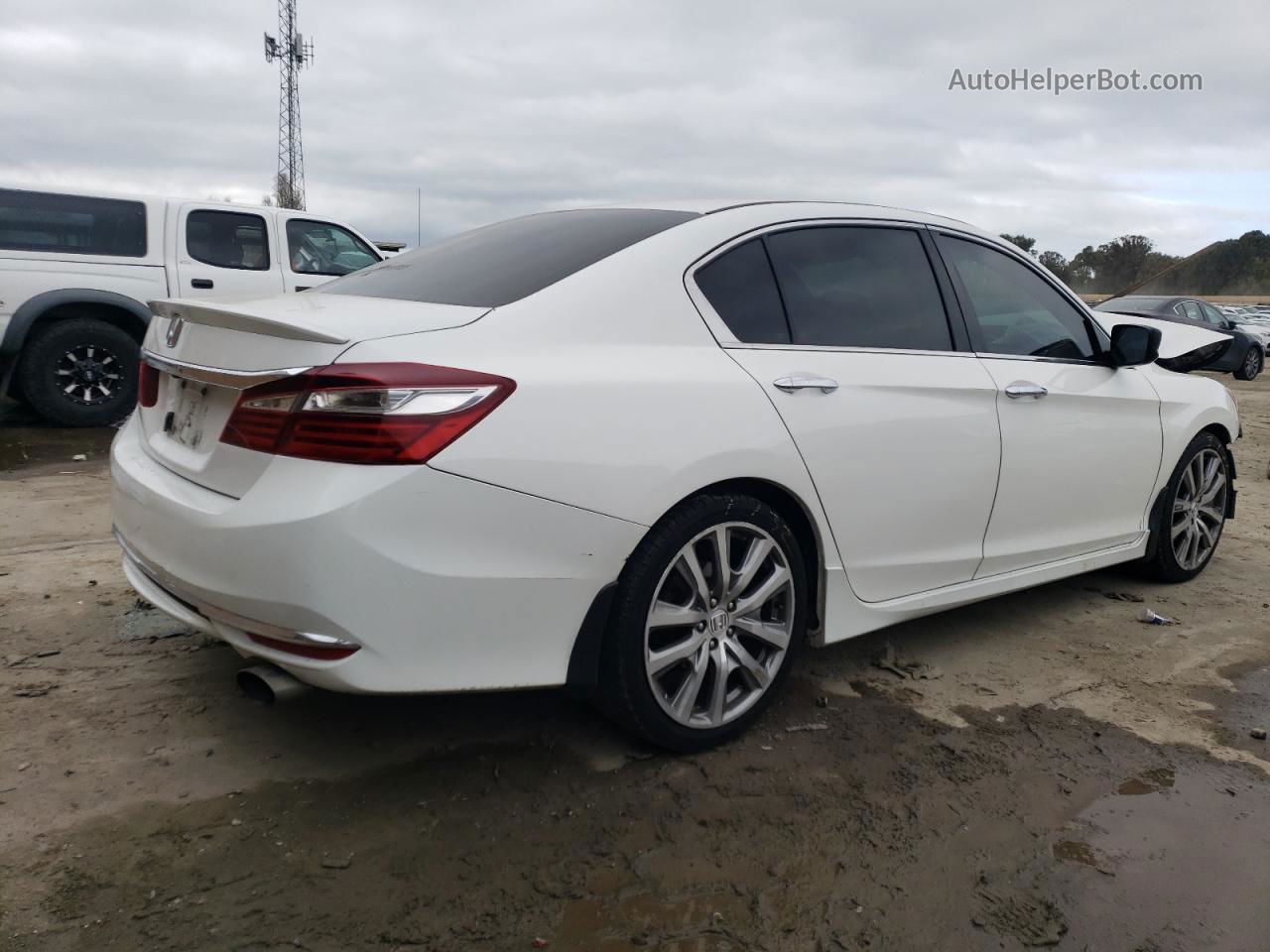 2016 Honda Accord Sport White vin: 1HGCR2F59GA238582