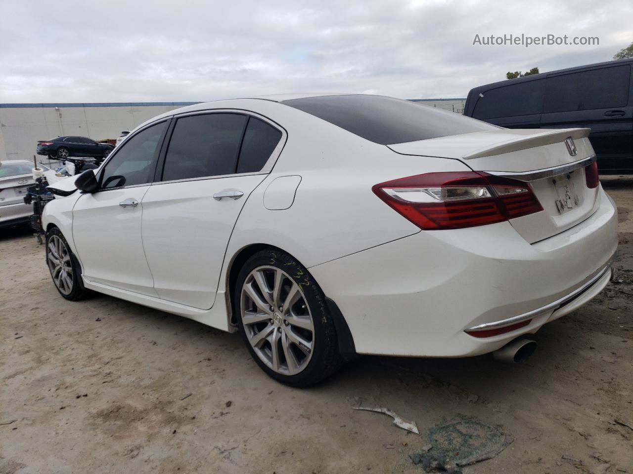 2016 Honda Accord Sport White vin: 1HGCR2F59GA238582