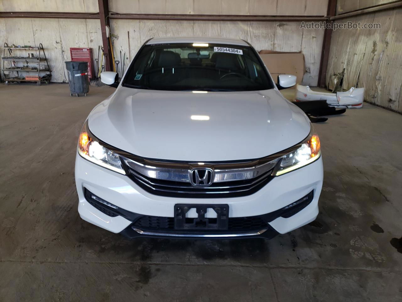 2017 Honda Accord Sport White vin: 1HGCR2F59HA158734