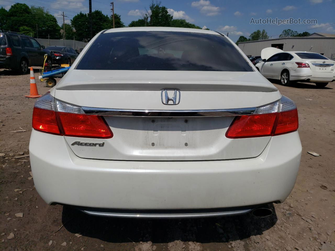 2014 Honda Accord Ex White vin: 1HGCR2F79EA083725