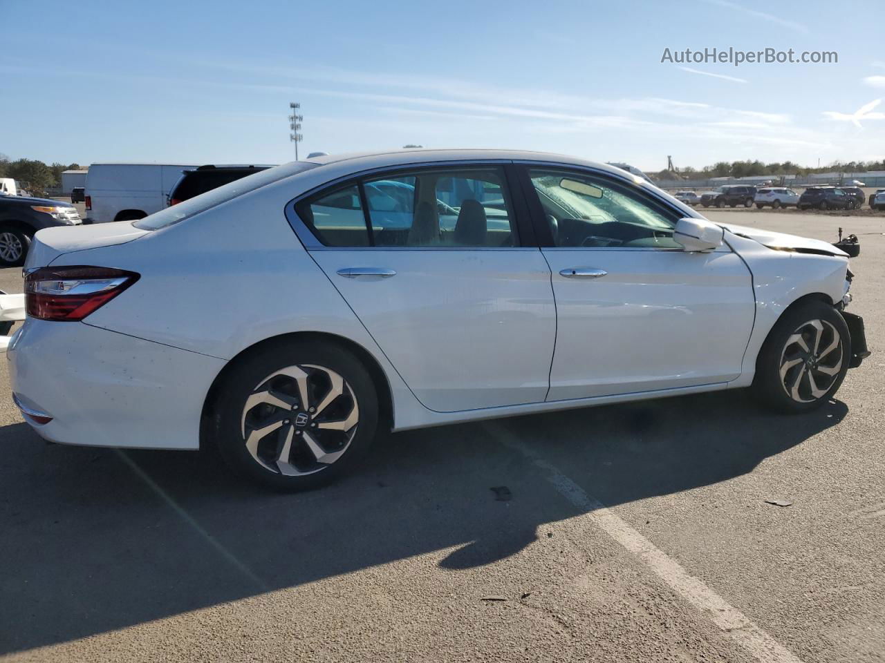 2017 Honda Accord Exl White vin: 1HGCR2F82HA230710