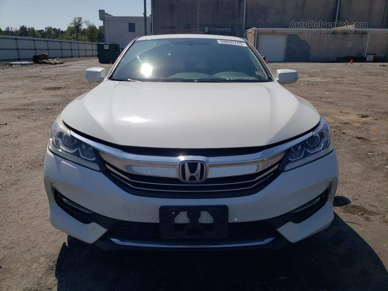 2017 Honda Accord Exl White vin: 1HGCR2F84HA224214