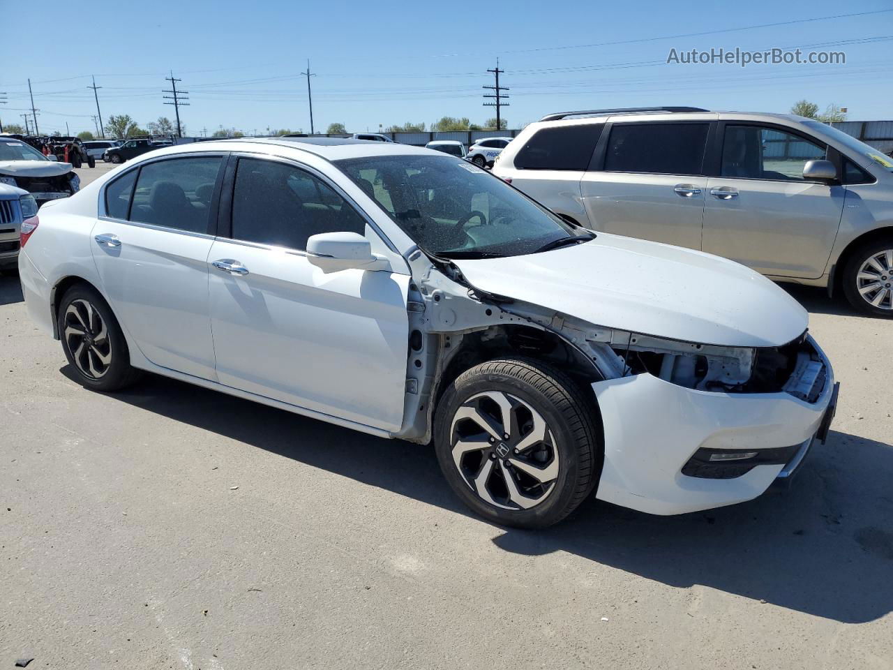 2017 Honda Accord Exl White vin: 1HGCR2F87HA034116