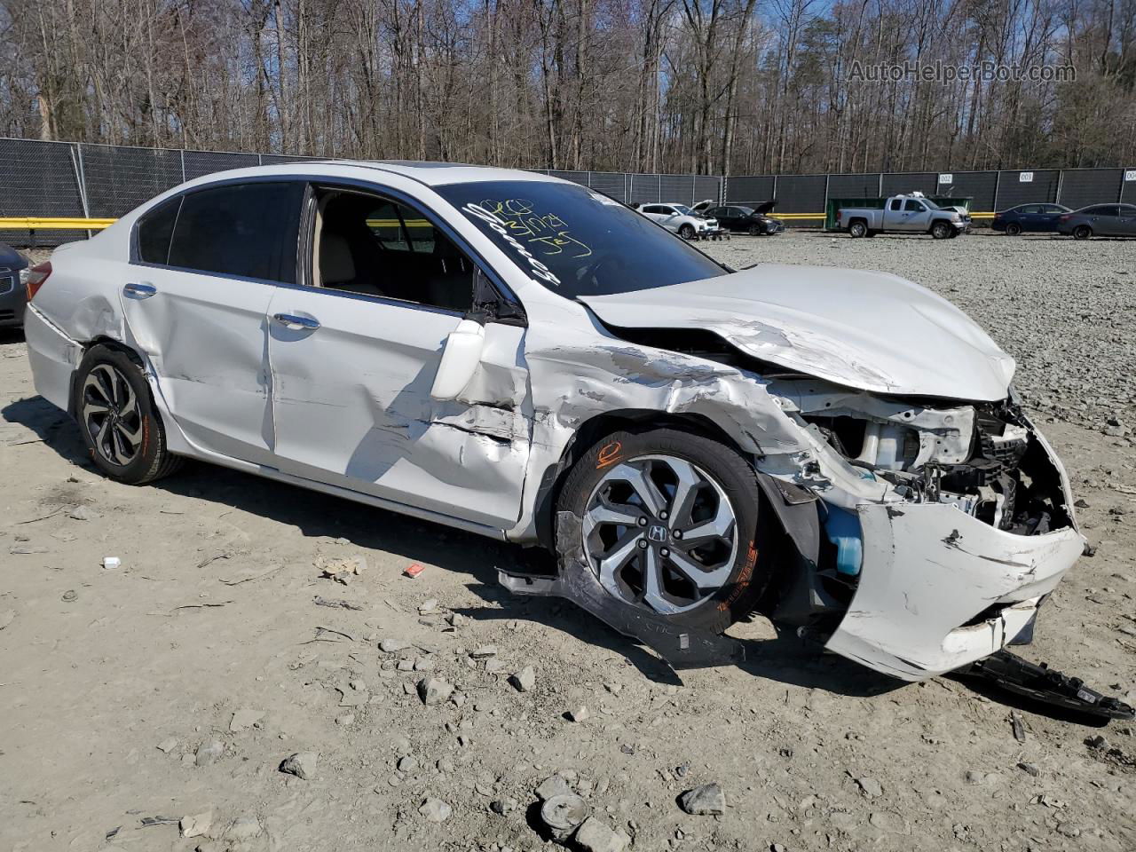 2017 Honda Accord Exl White vin: 1HGCR2F8XHA027824