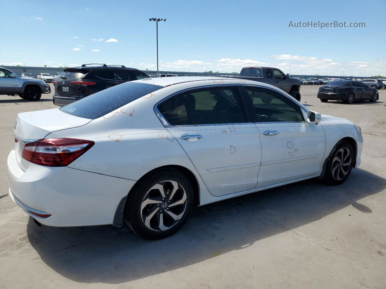 2016 Honda Accord Exl White vin: 1HGCR2F98GA143403