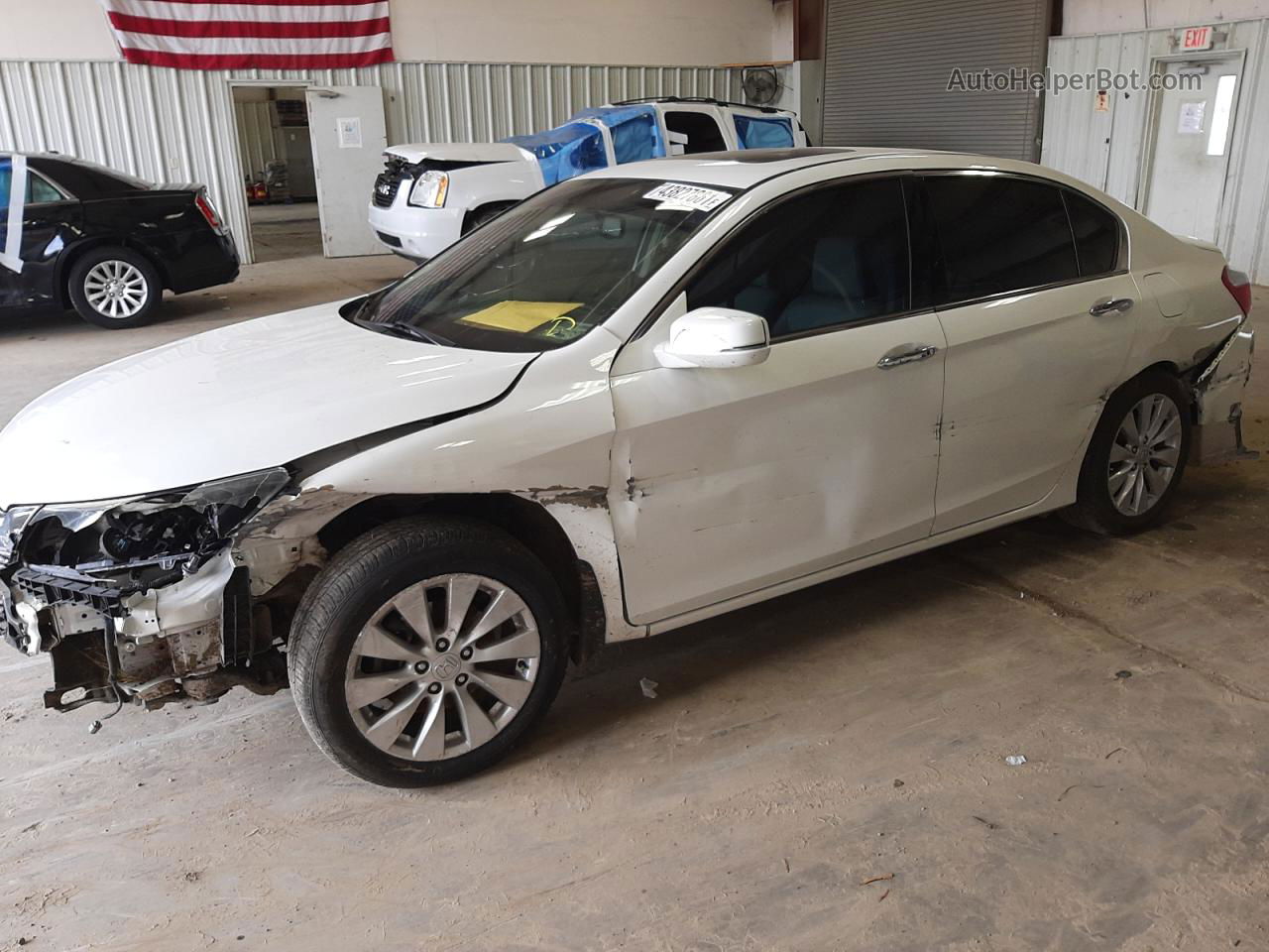 2015 Honda Accord Exl White vin: 1HGCR3F82FA000281