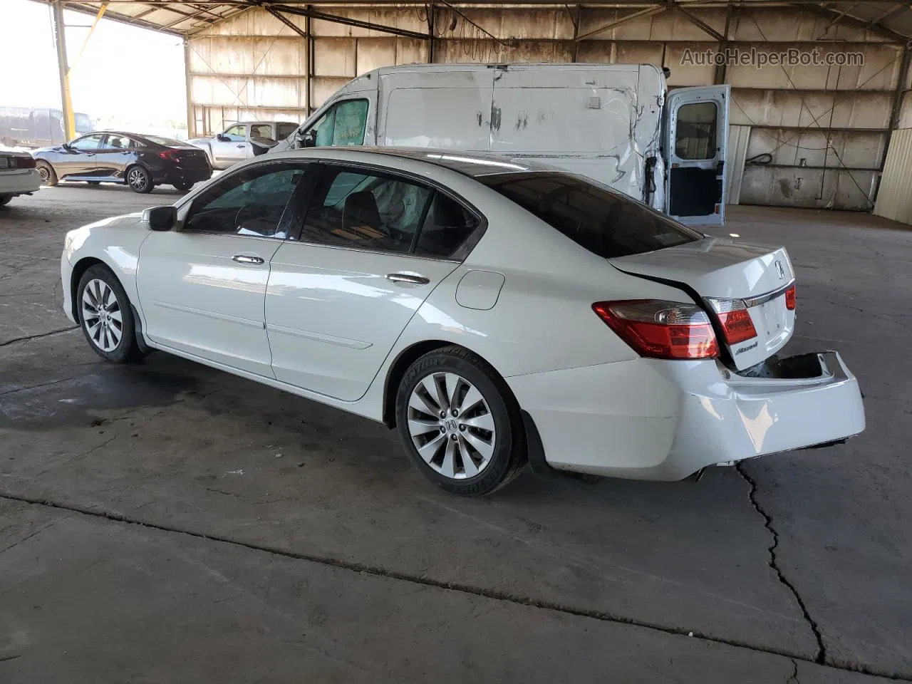 2014 Honda Accord Touring White vin: 1HGCR3F96EA032903