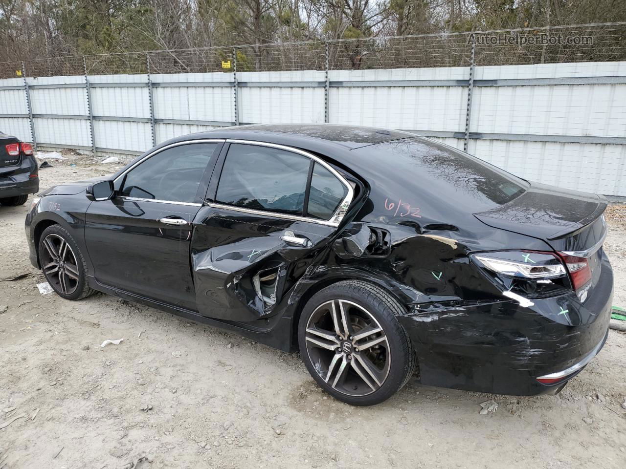 2017 Honda Accord Touring Black vin: 1HGCR3F96HA022621