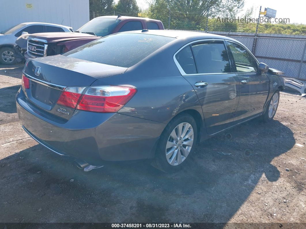 2015 Honda Accord Sedan Touring Gray vin: 1HGCR3F97FA018168