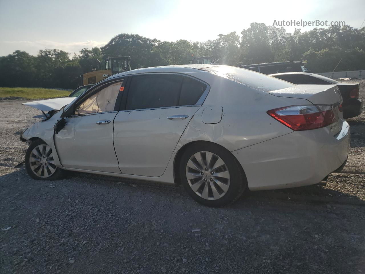 2014 Honda Accord Touring White vin: 1HGCR3F99EA023841