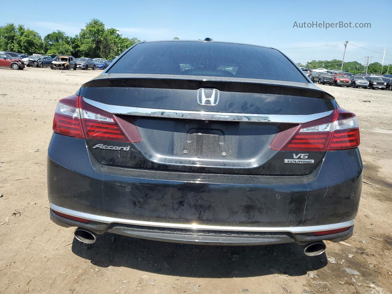 2017 Honda Accord Touring Черный vin: 1HGCR3F9XHA022363