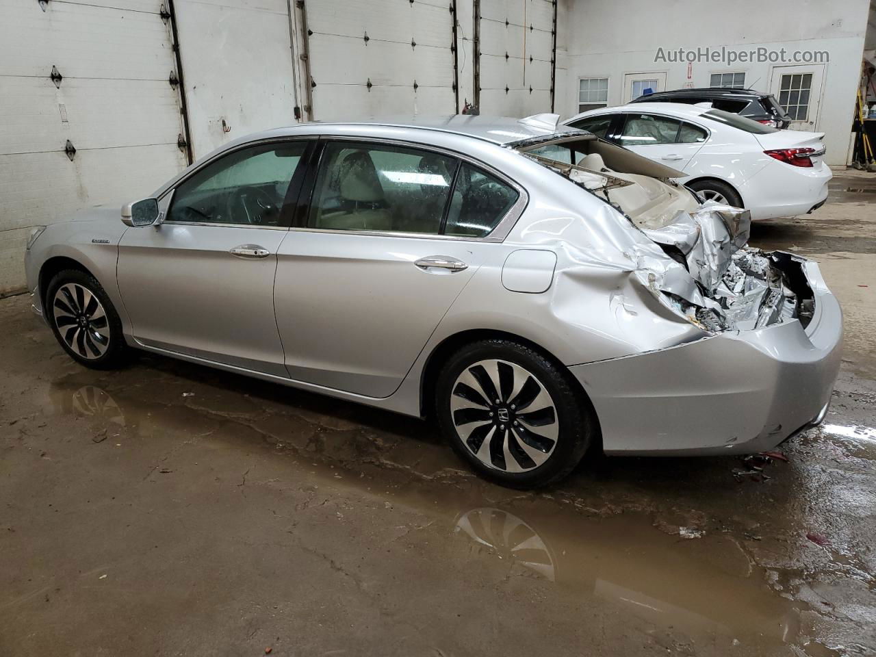 2015 Honda Accord Hybrid Silver vin: 1HGCR6F37FA002825