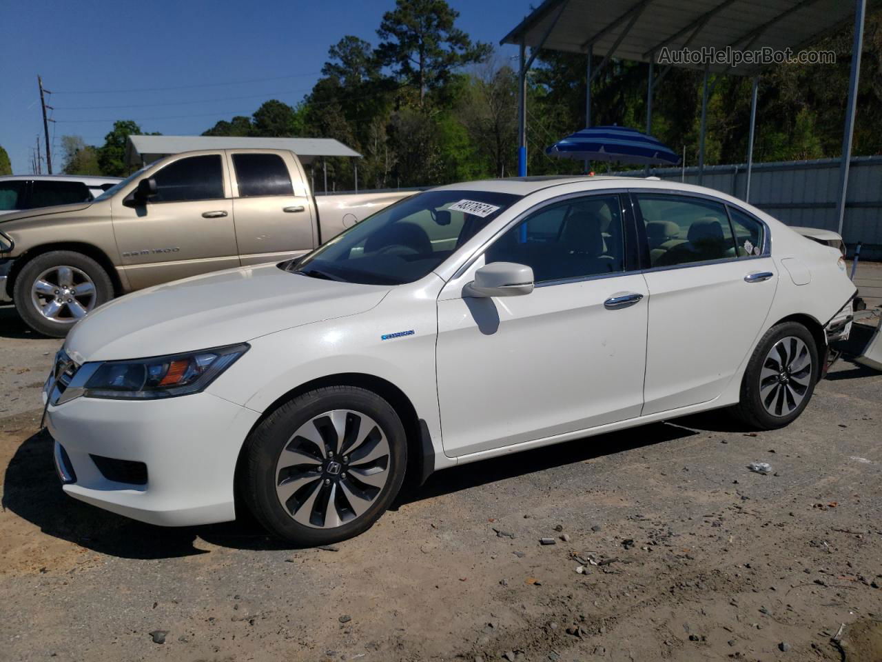 2014 Honda Accord Hybrid Exl White vin: 1HGCR6F52EA005275