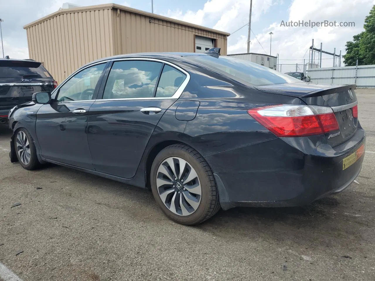 2015 Honda Accord Hybrid Exl Черный vin: 1HGCR6F58FA009512