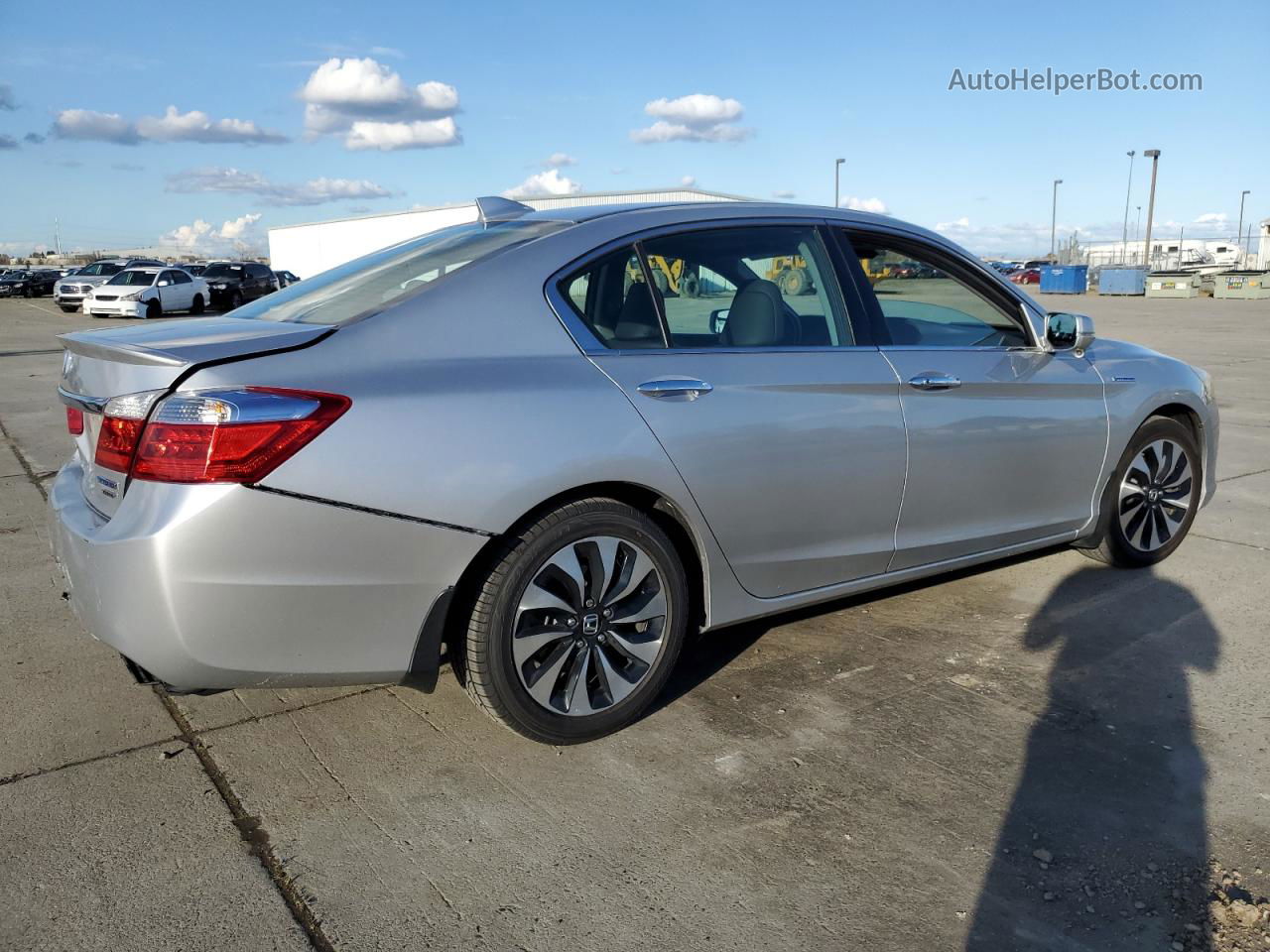 2014 Honda Accord Touring Hybrid Silver vin: 1HGCR6F71EA010579