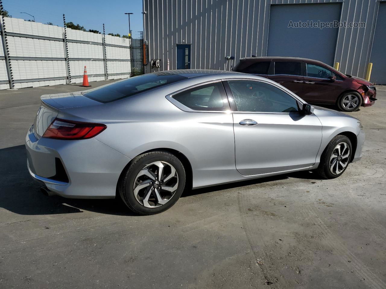 2017 Honda Accord Lx-s Silver vin: 1HGCT1B39HA001446