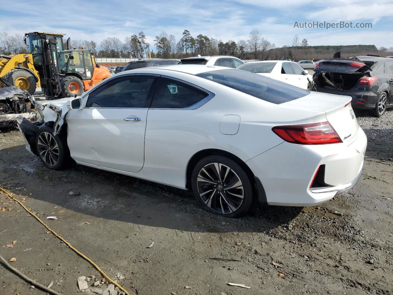 2017 Honda Accord Exl White vin: 1HGCT1B83HA006363