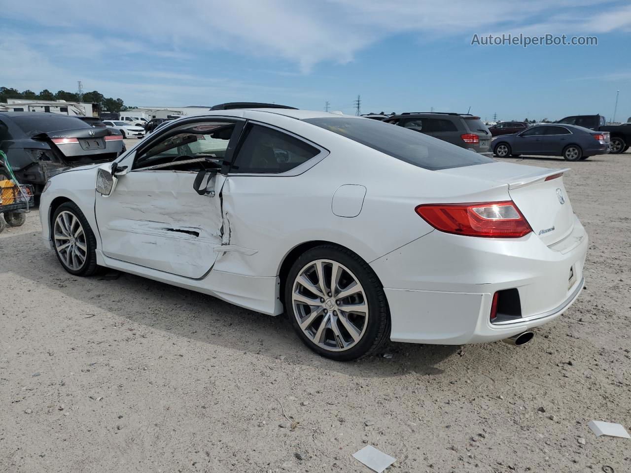 2015 Honda Accord Exl White vin: 1HGCT2B82FA008138